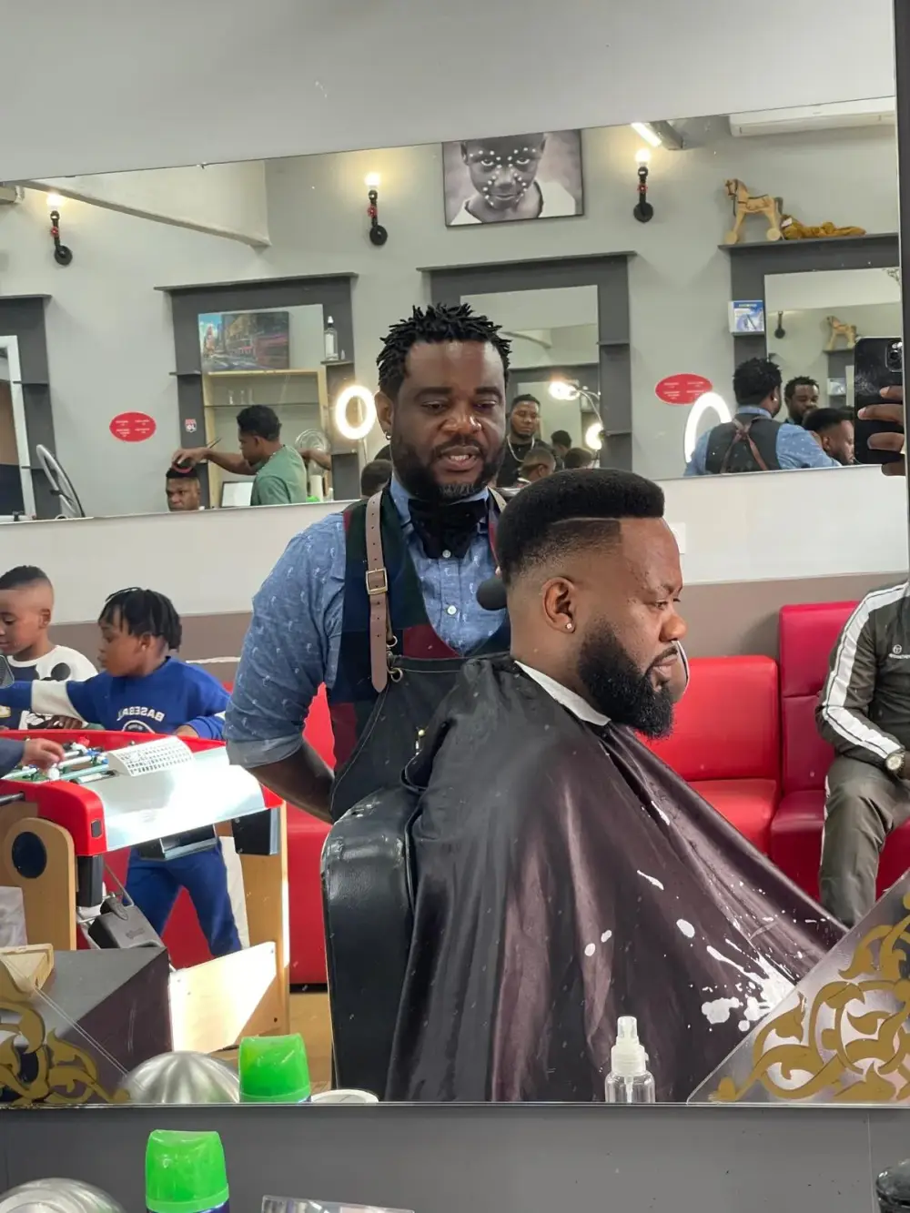 coupe-homme-afro-barber (8)